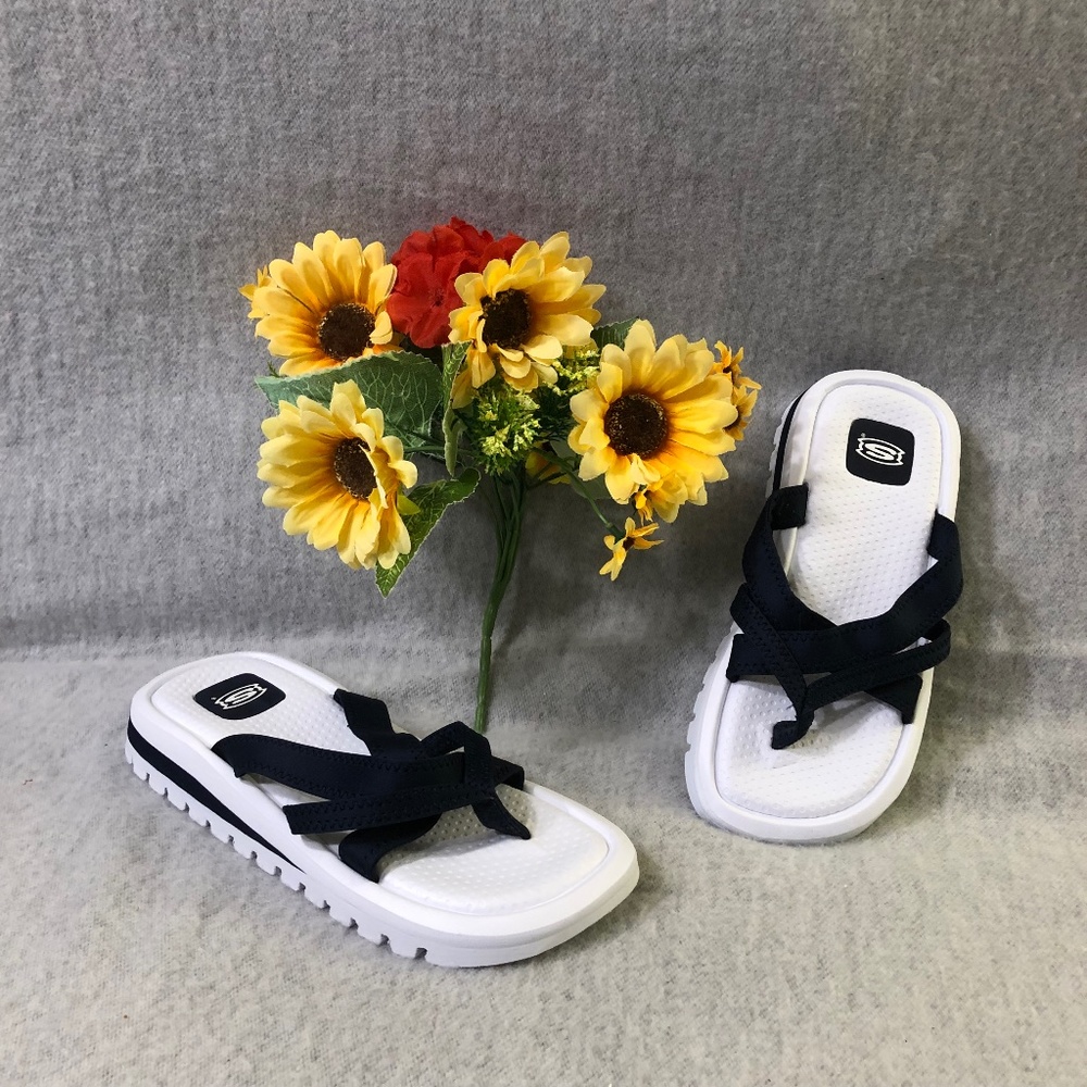 NWOT - Skechers Navy & White Cushion Sandals